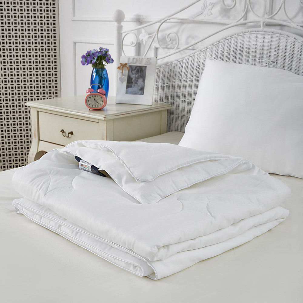 Terletmeyen Yorgan Arayanlara Çözüm: İpek Yorgan